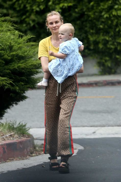 diane kruger with daughter pictures.